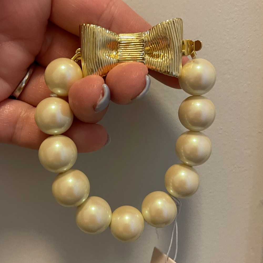 NWT Kate Spade Pearl & Bow Bracelet